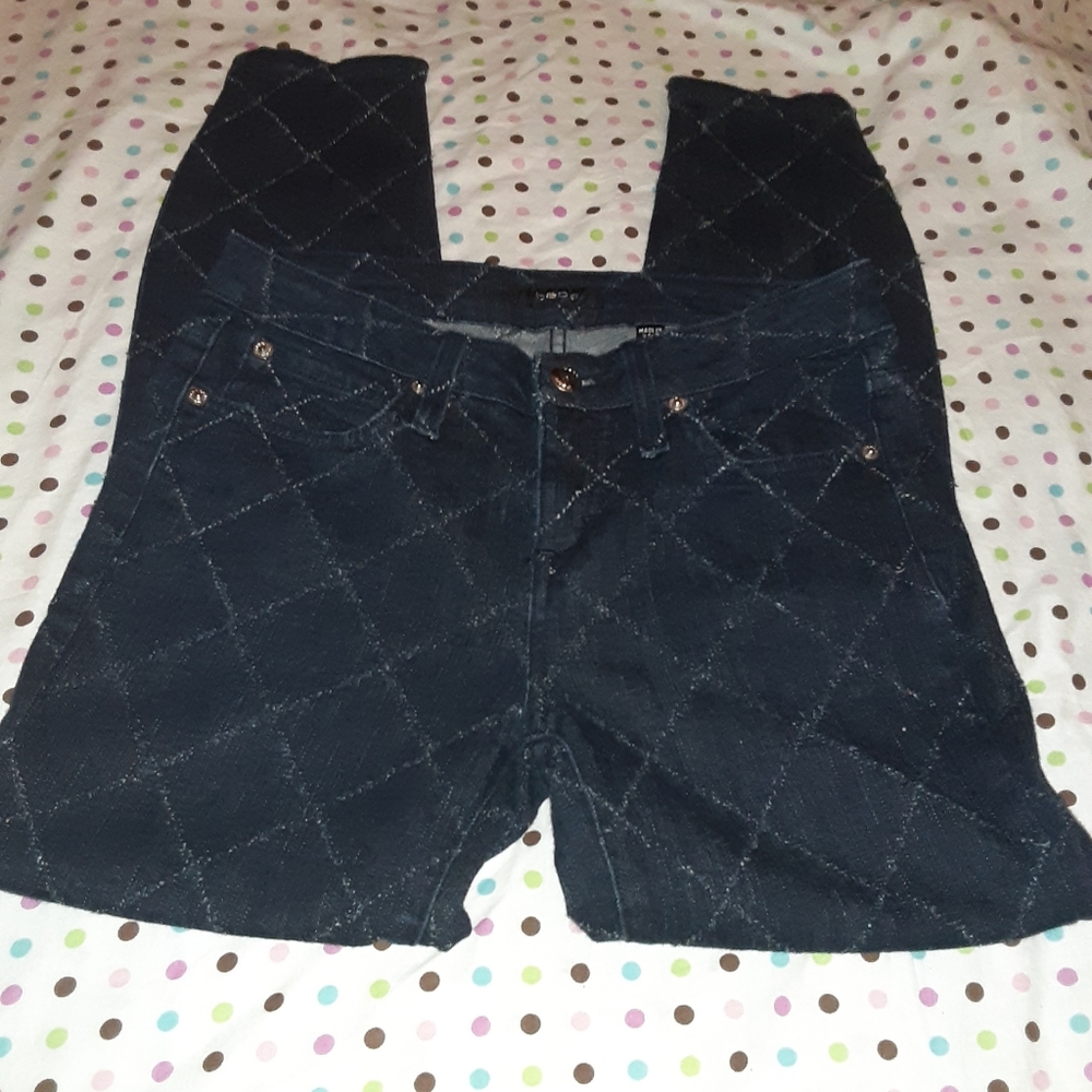 * Bebe DIAMON ANKLE ZIPPER CROPPED JEANS ,SIZE 26
